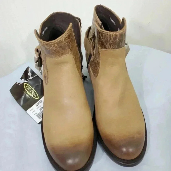 NWT! J.B. Dillion Leather Tan Zipper boots - Picture 9 of 12